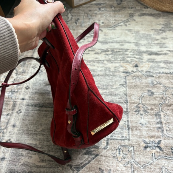 Elizabeth and James Cynnie suede Bucket Bag maroon red - Picture 16 of 16